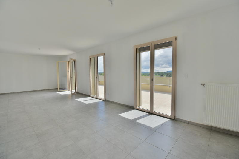 Appartement - 138 m² - 6 pièces