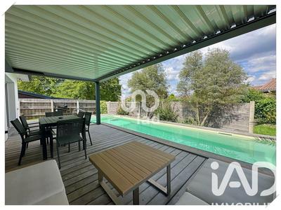 Maison - 68 m² - 3 pièces