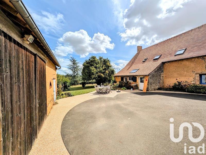 Maison - 192 m² - 9 pièces