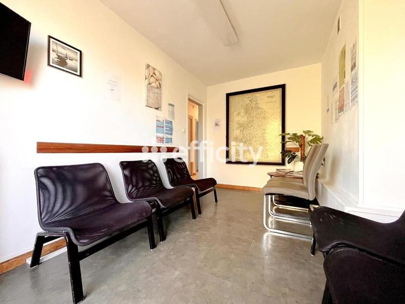 Appartement - 80 m² - 3 pièces