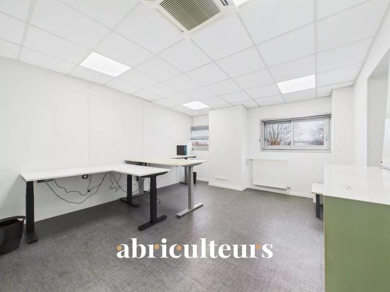 Bureau - 310 m² - 1 pièce