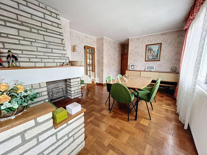 Maison - 105 m² - 5 pièces