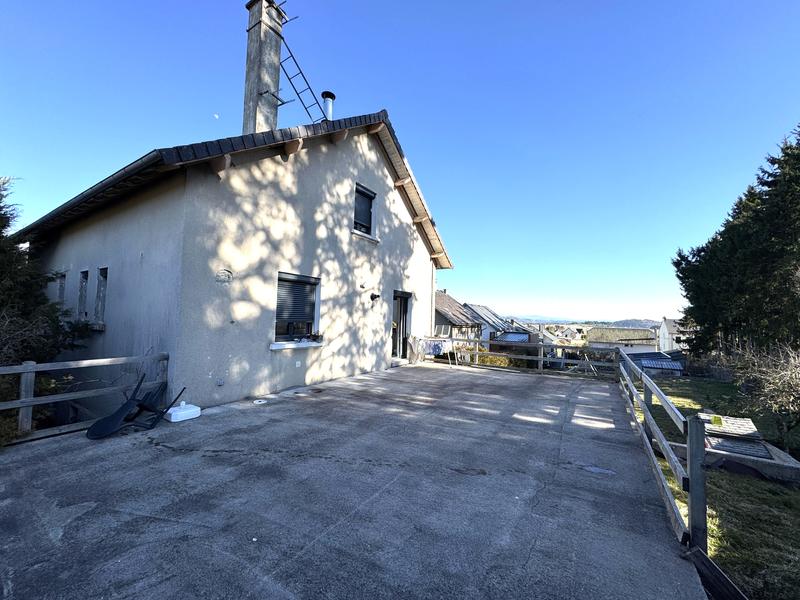 Maison - 127 m² - 6 pièces