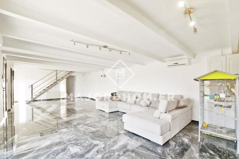 Maison - 143 m² - 5 pièces