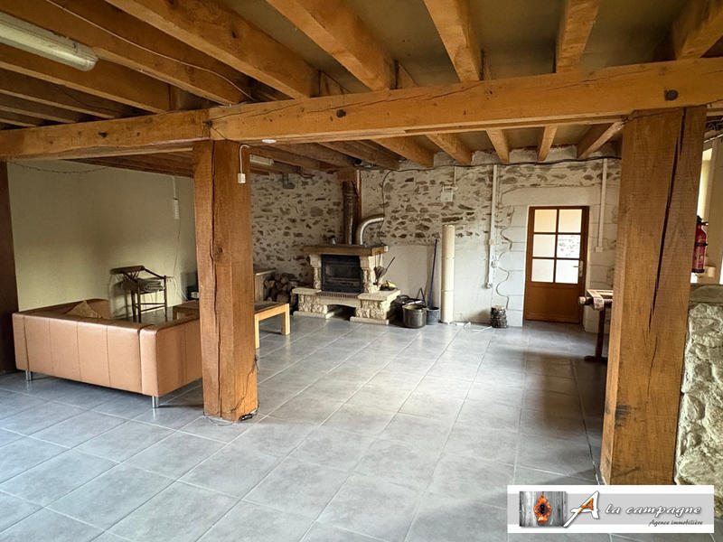 Maison ancienne - 319 m² - 13 pièces