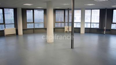 Bureau - 225 m²