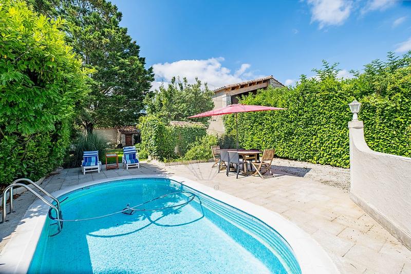 Maison - 121 m² - 5 pièces