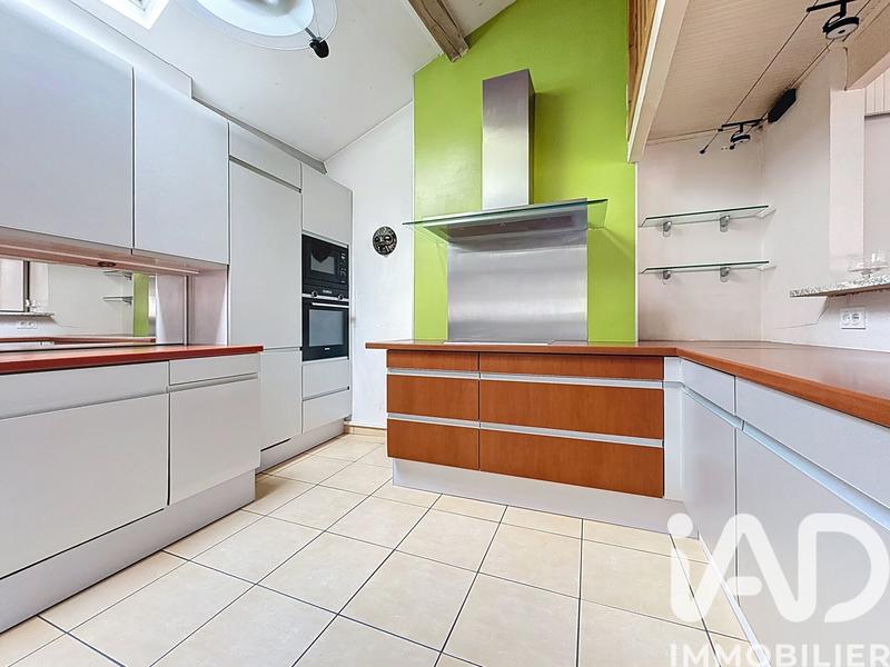 Appartement - 152 m² - 3 pièces