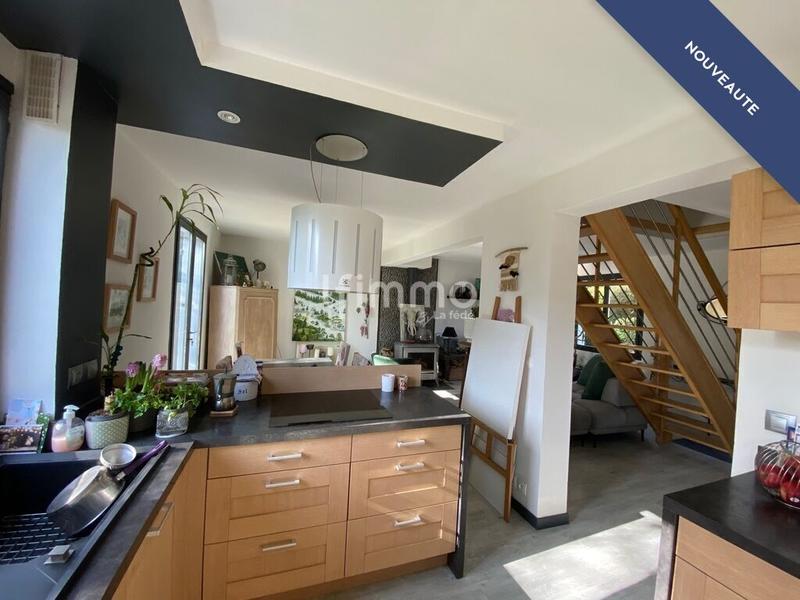 Maison - 135 m² - 6 pièces