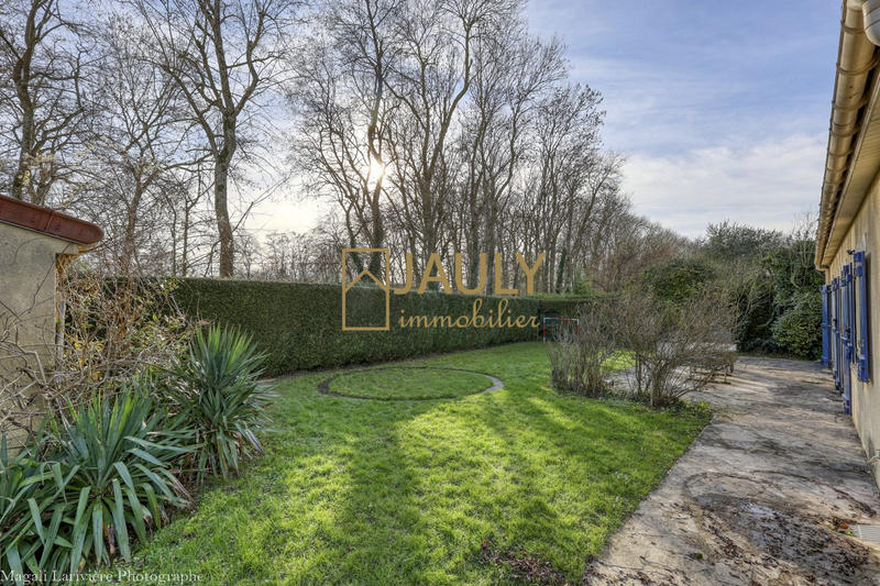 Maison - 143 m² - 6 pièces