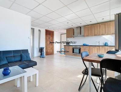 Appartement - 56 m² - 3 pièces