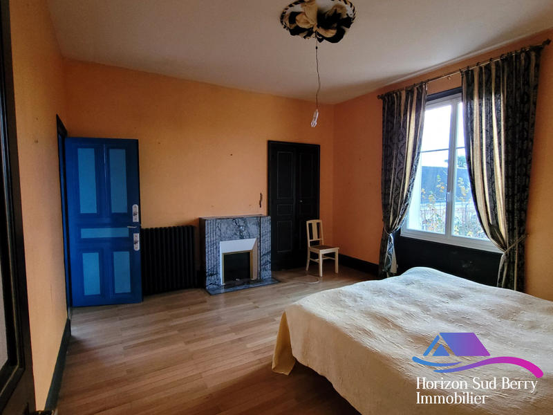 Maison - 176 m² - 10 pièces