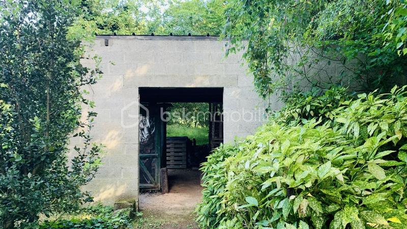 Propriété - 184 m² - 7 pièces