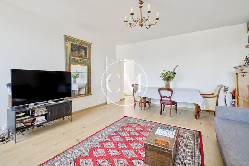 Appartement - 121 m² - 5 pièces