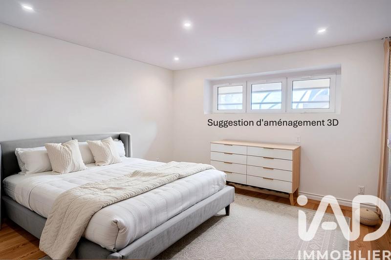 Maison - 217 m² - 9 pièces