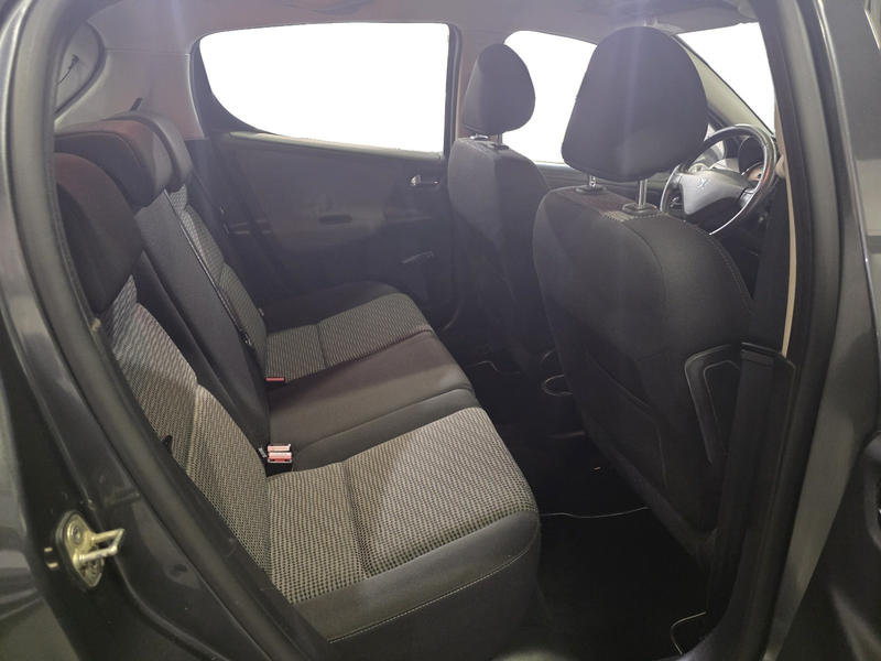 Peugeot 207 - 1.4 HDi 70 Cv Allure