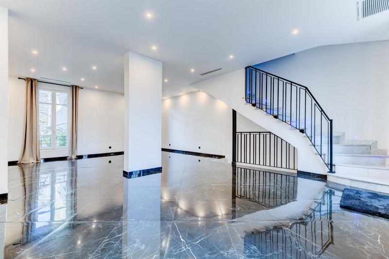 Maison bourgeoise - 155 m² - 6 pièces