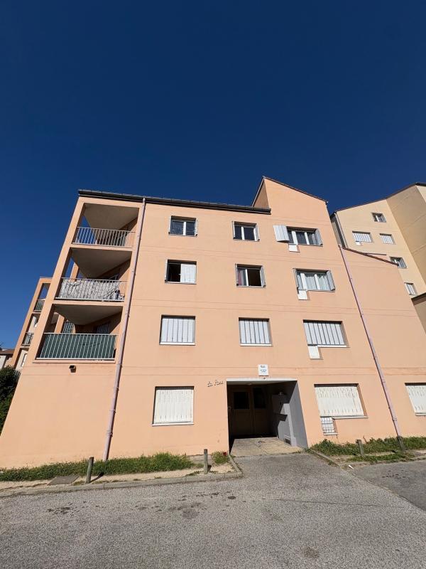 Appartement - 57 m² - 2 pièces