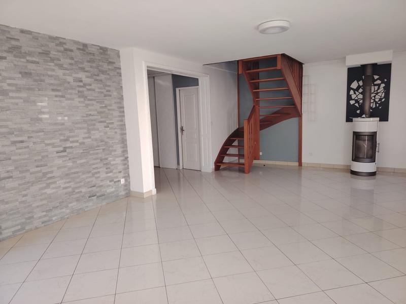 Maison - 141 m² - 5 pièces