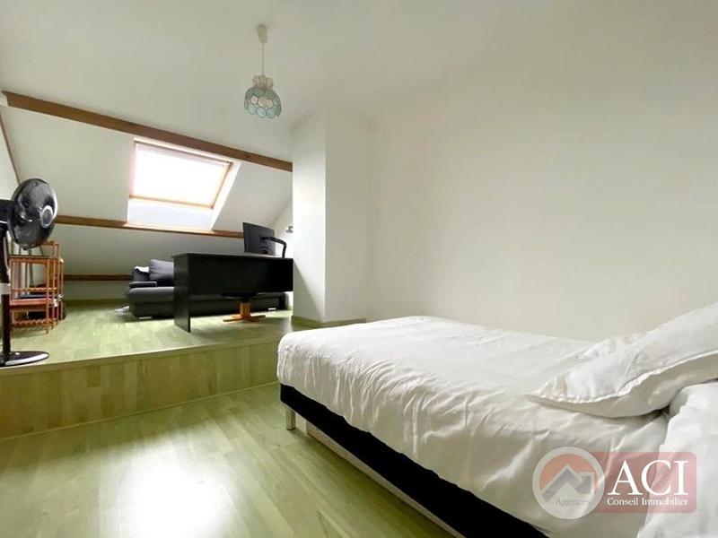 Maison - 264 m² - 11 pièces