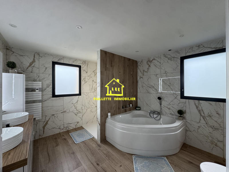 Maison - 127 m² - 4 pièces