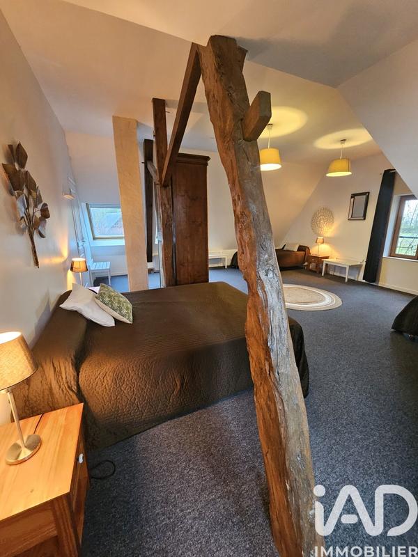 Maison de campagne - 251 m² - 7 pièces