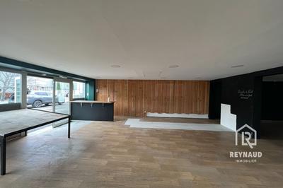 Local commercial - 340 m²