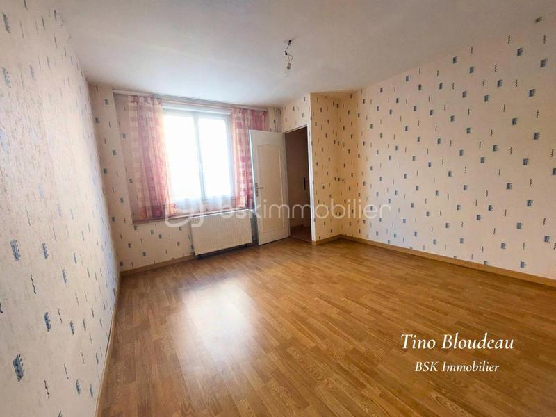 Demeure - 305 m² - 13 pièces