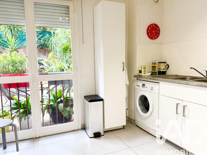 Appartement - 93 m² - 4 pièces