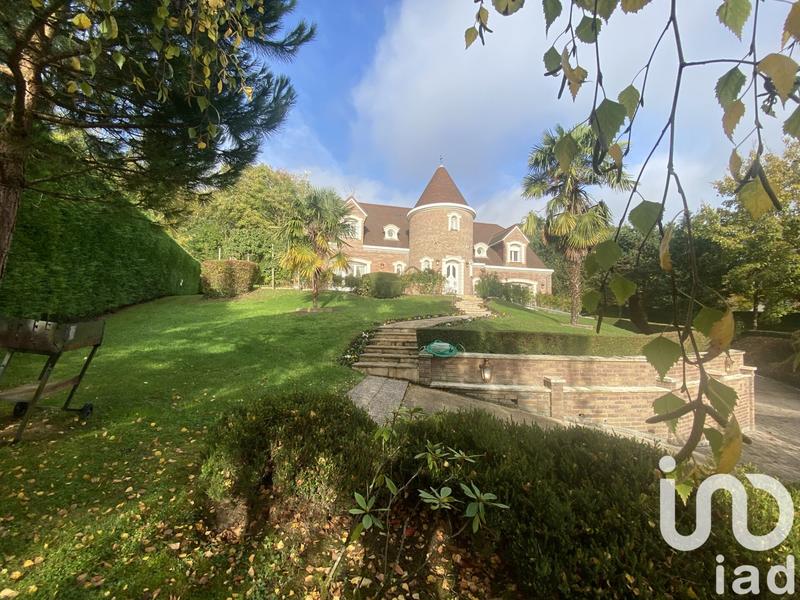 Maison de maîtres - 280 m² - 12 pièces