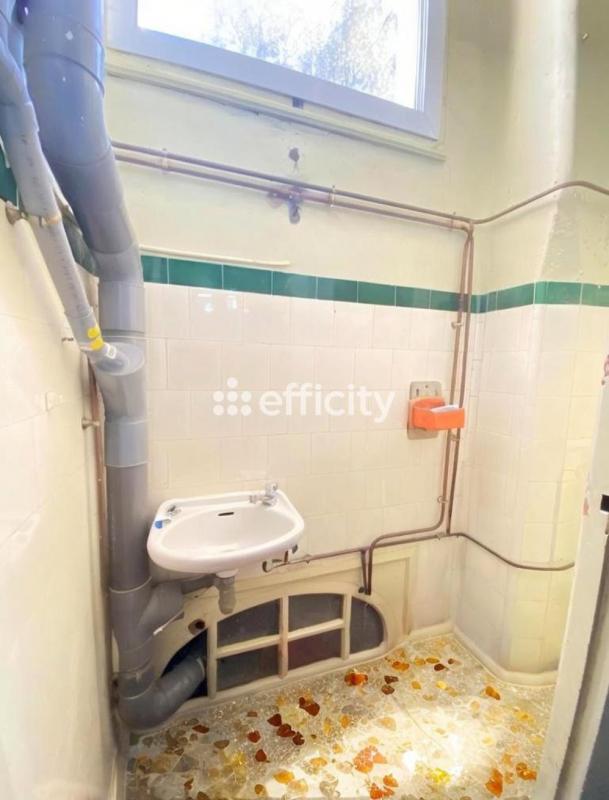 Appartement - 198 m² - 10 pièces