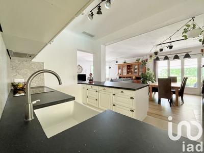 Maison - 120 m² - 4 pièces