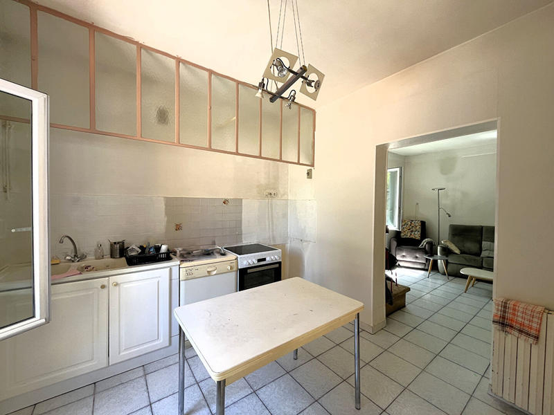 Maison - 123 m² - 8 pièces