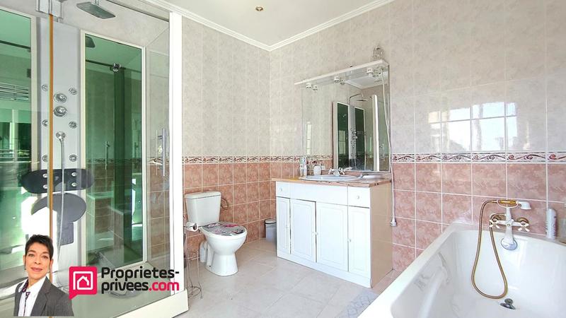 Maison - 135 m² - 7 pièces