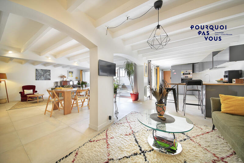 Maison ancienne - 200 m² - 8 pièces