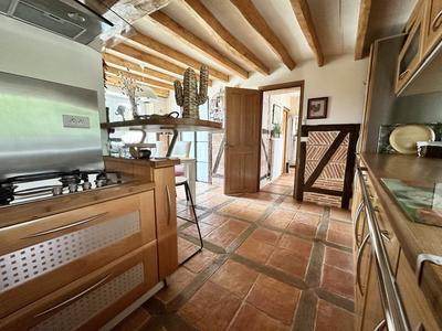 Maison - 146 m² - 6 pièces