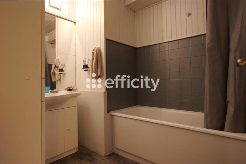 Appartement - 77 m² - 4 pièces