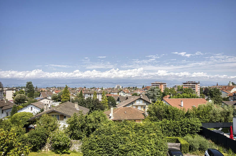 Maison - 251 m² - 10 pièces