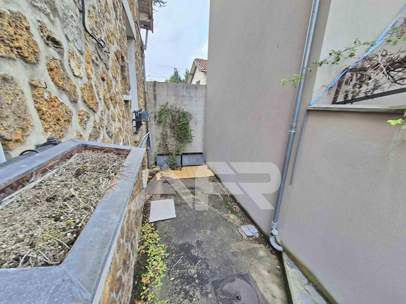 Maison - 98 m² - 5 pièces