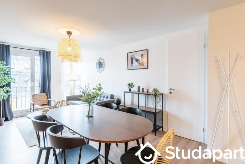 Chambre - 9 m² - 1 pièce