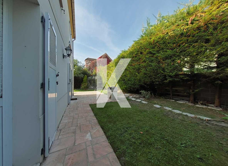 Maison - 144 m² - 6 pièces