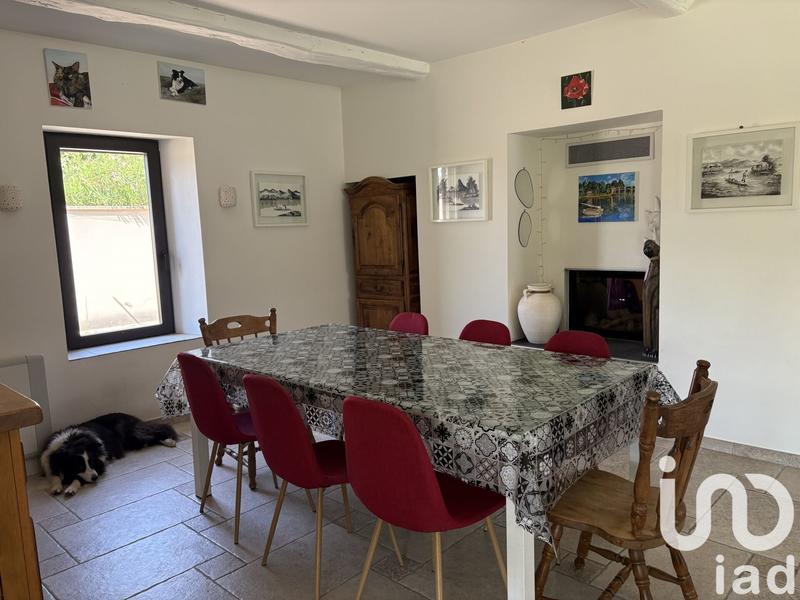 Maison - 210 m² - 8 pièces