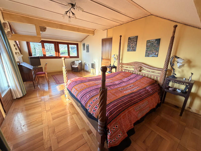 Maison - 190 m² - 7 pièces