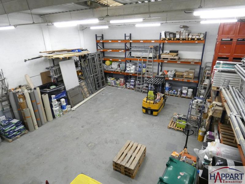 Entrepôt - 340 m²