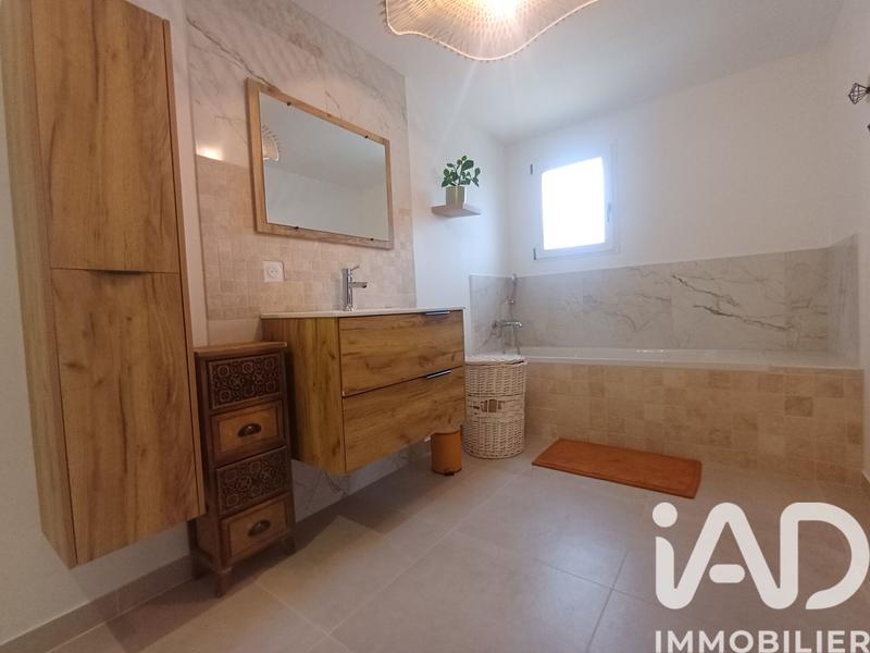 Maison - 137 m² - 5 pièces