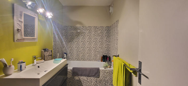 Appartement - 85 m² - 4 pièces