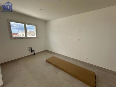 Maison - 97 m² - 4 pièces