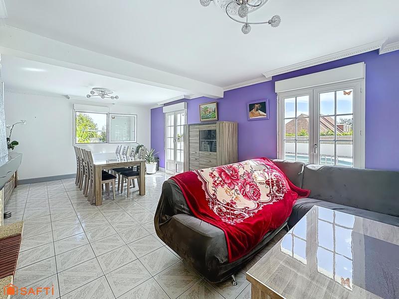 Maison - 192 m² - 8 pièces