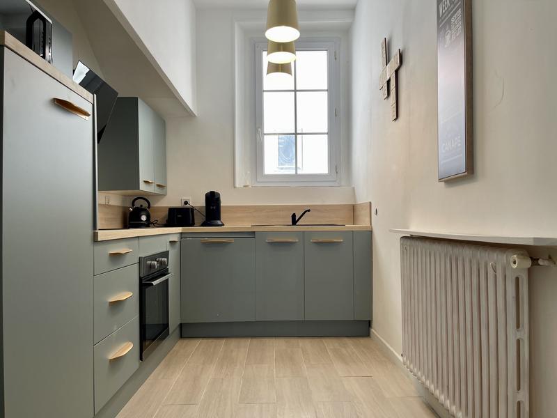 Appartement - 100 m² - 4 pièces