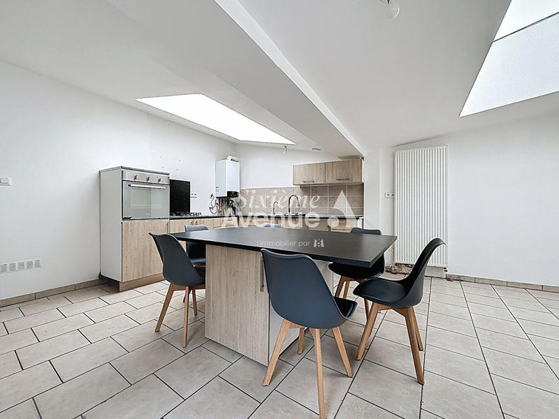 Maison - 165 m² - 5 pièces